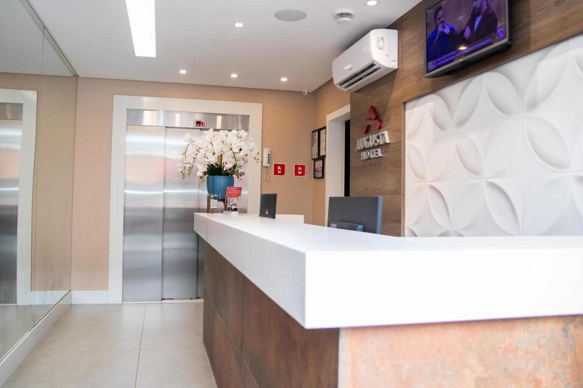 Augusta Hotel João Neiva Eksteriør billede